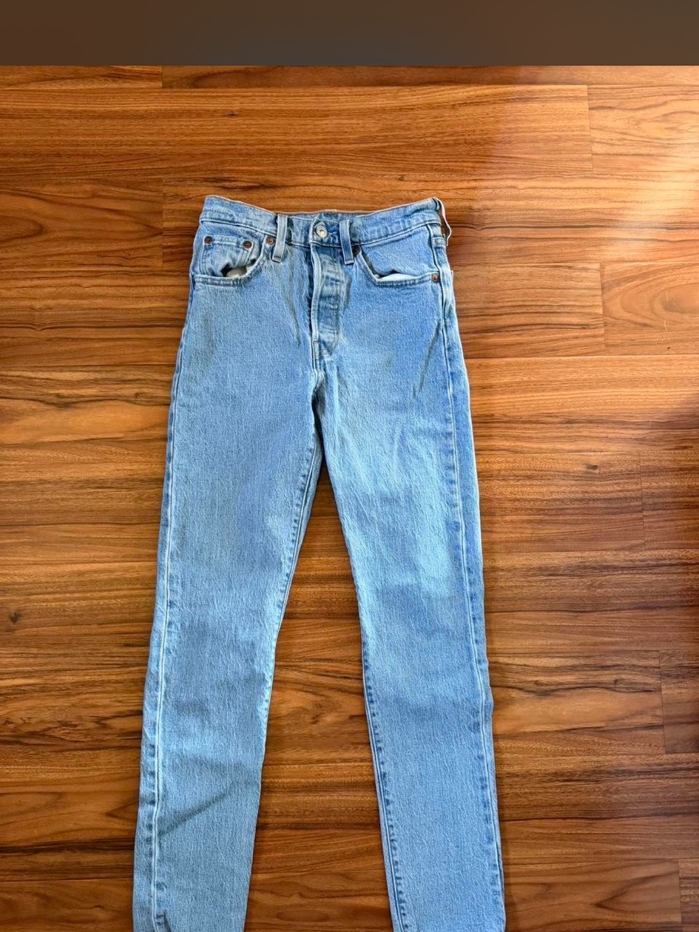 Levi 501 jeans
